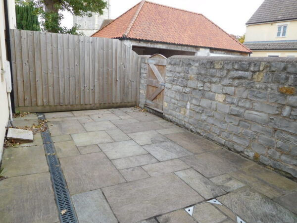 Westerleigh Road, Bristol, BS16