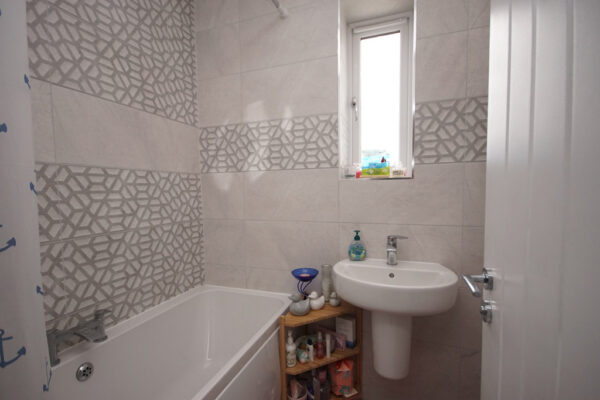 Moorland Road, Yate