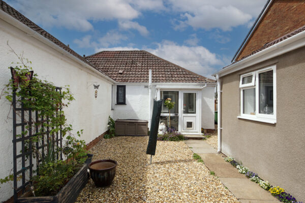 Moorland Road, Yate