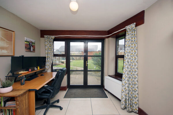 Chilwood Close, Iron Acton