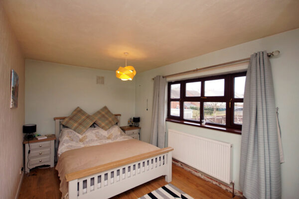 Chilwood Close, Iron Acton