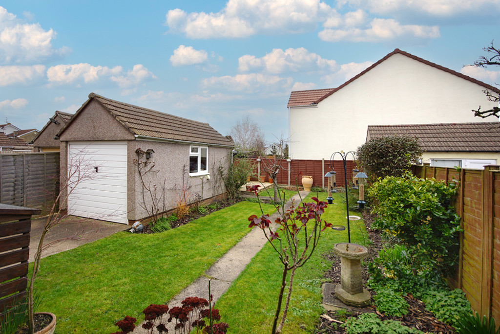 Court Road, Frampton Cotterell