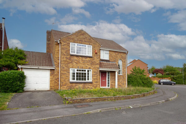 Carmarthen Close, Yate