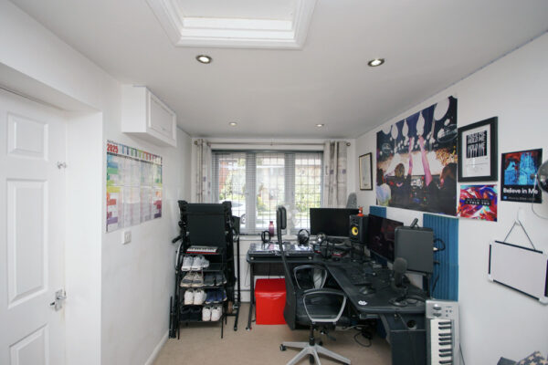Hampden Close, Yate