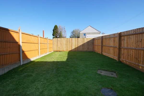 Mead Road, Bristol, BS37