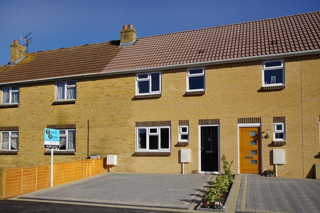 Mead Road, Bristol, BS37