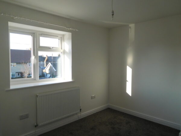 Mead Road, Bristol, BS37