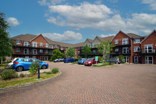 Coopers Court, Yate