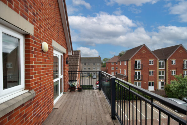 Coopers Court, Yate