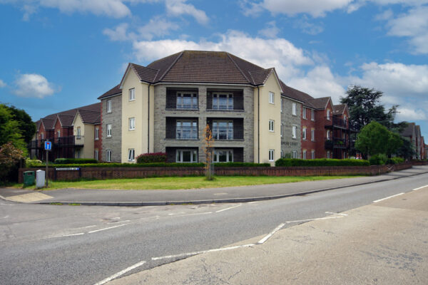 Coopers Court, Yate