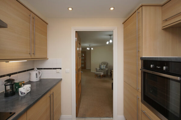 Coopers Court, Yate