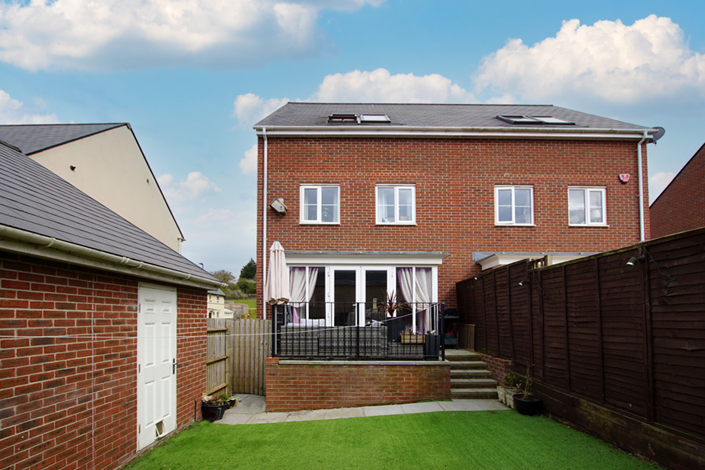 Clayhill Drive, Brimsham Park, Yate
