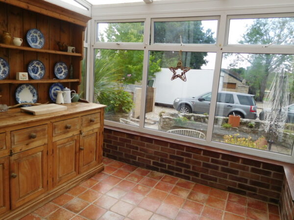 Westerleigh Road, Bristol, BS37
