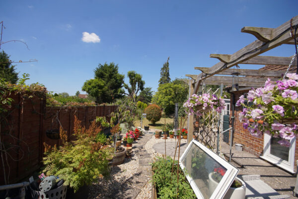 Westerleigh Road, Yate