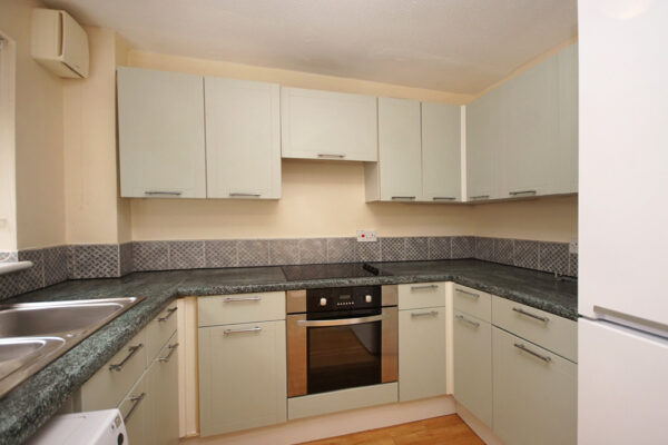Stirling Close, Yate