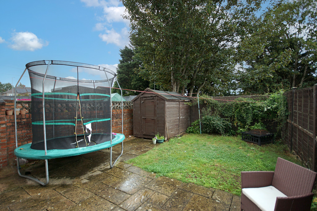 Celestine Road, Yate
