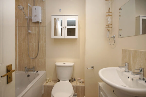 Long Croft, Yate