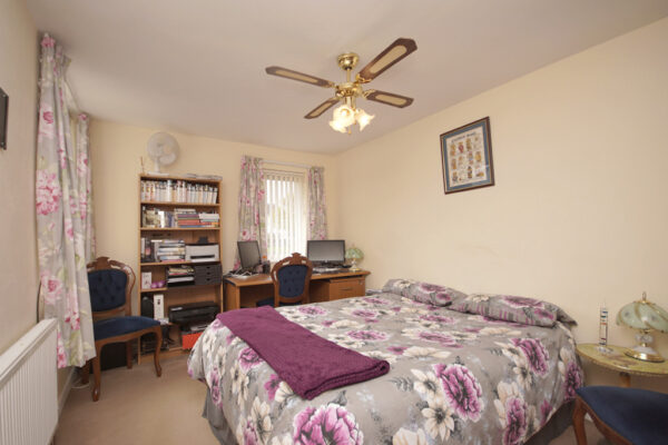 Sundridge Park, Yate