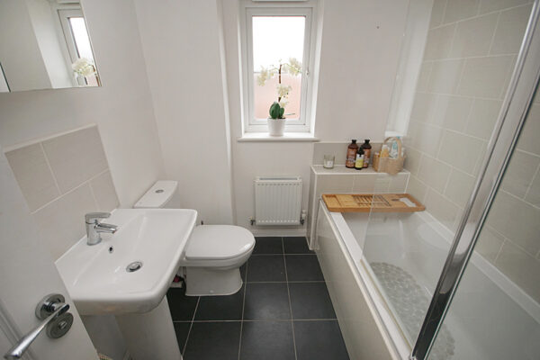 Blackberry Close, Yate