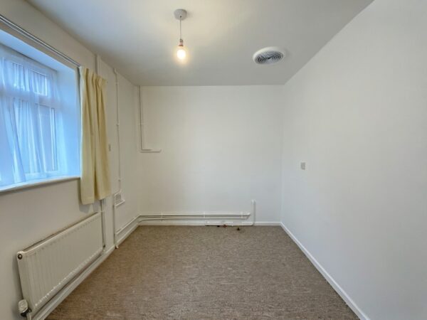 Cheshire Close, Yate