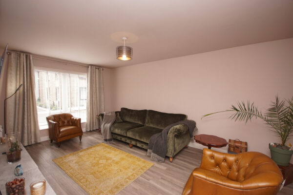 Reeves Gardens, Yate