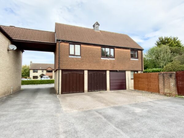 Long Croft, Bristol, BS37