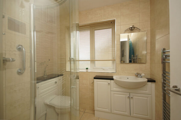 Inglestone Road, Wickwar