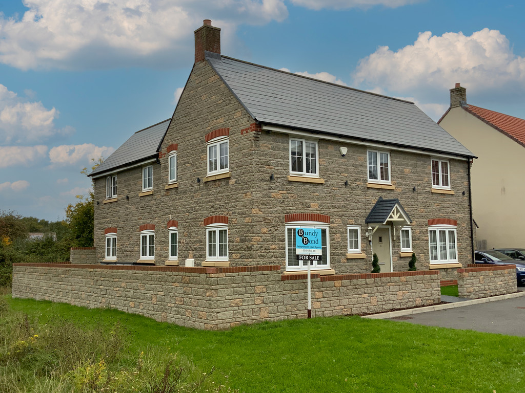 Aster Crescent, Emersons Green, Bristol