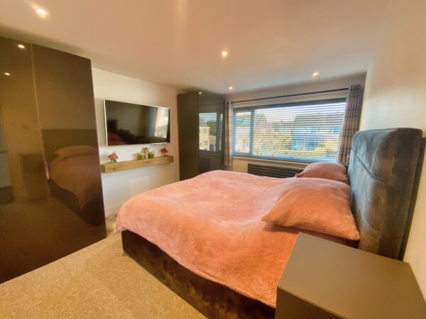 Frome Way, Winterbourne