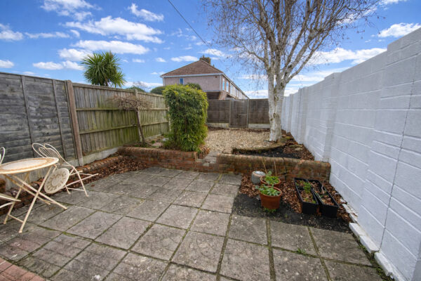 Gloucester Road, Staple Hill