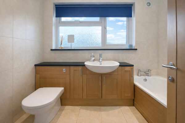 Tyndale Avenue, Yate