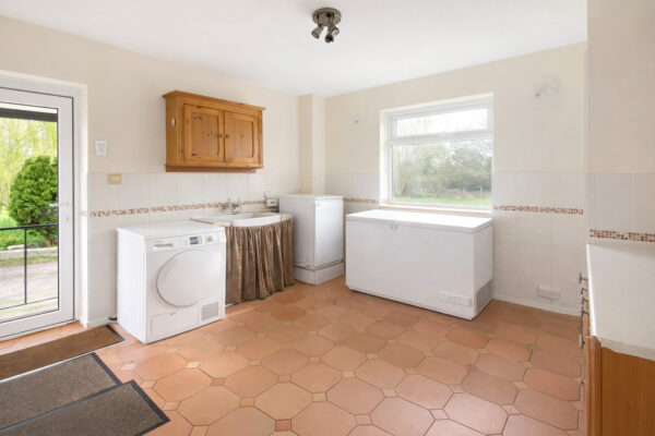 Engine Common Lane, Bristol, BS37