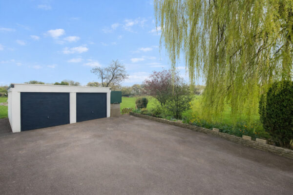 Engine Common Lane, Bristol, BS37