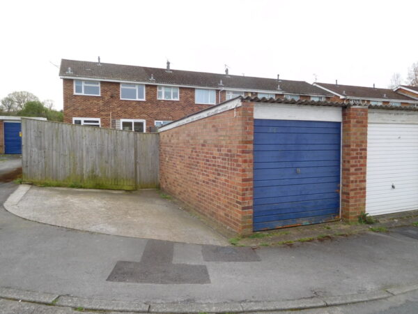 Cherington, Bristol, BS37