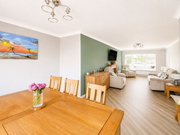 Nightingale Close, Frampton Cotterell, Bristol