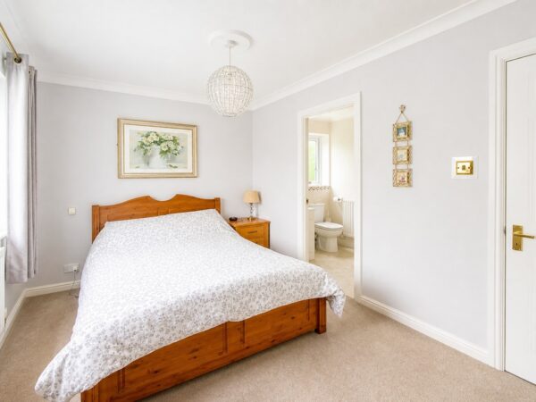 Clayfield, Yate, Bristol