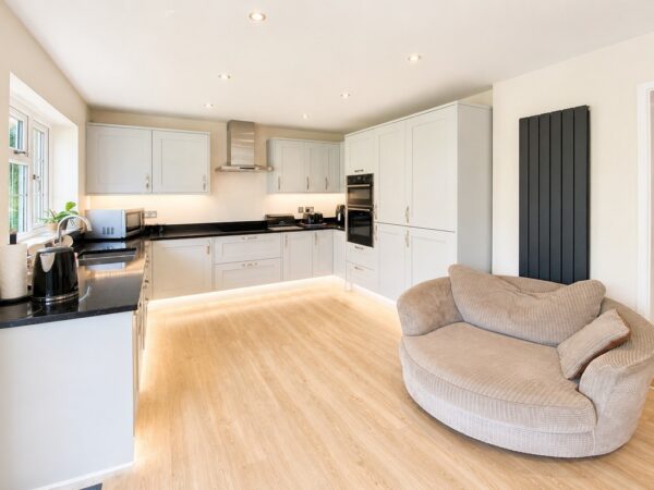 Cornwall Crescent, Yate, Bristol