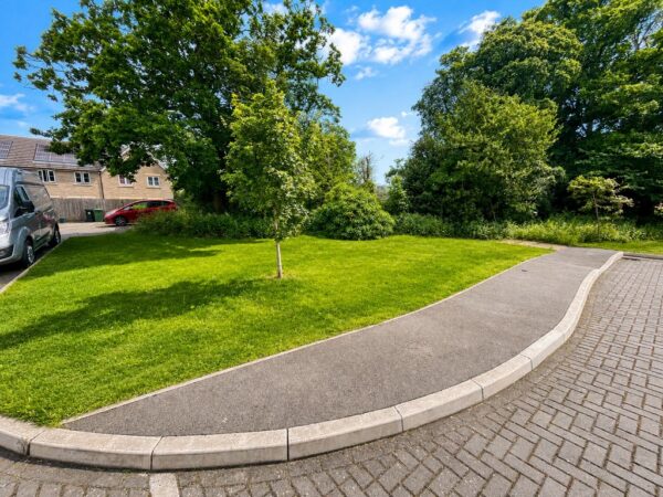 Harford Close, Bristol, BS37