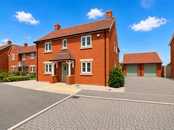 Harford Close, Bristol, BS37