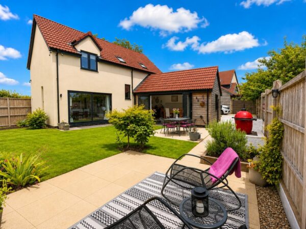 Horwood Lane, Wickwar