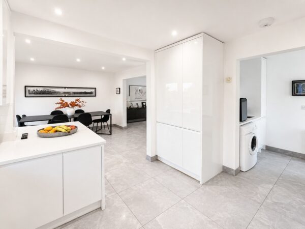 Wotton Road, Bristol, BS37