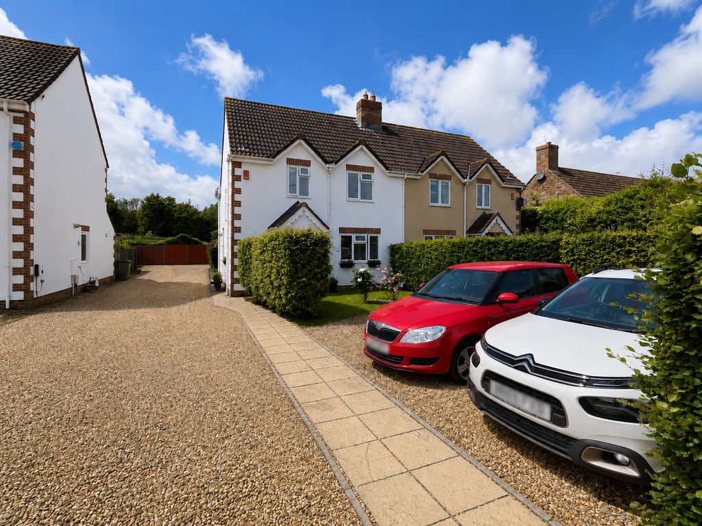 Wotton Road, Bristol, BS37