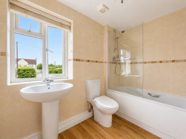 Wotton Road, Bristol, BS37
