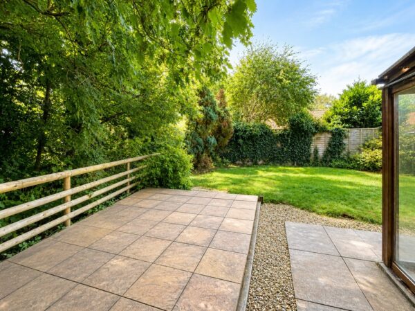 Bennetts Court, Bristol, BS37
