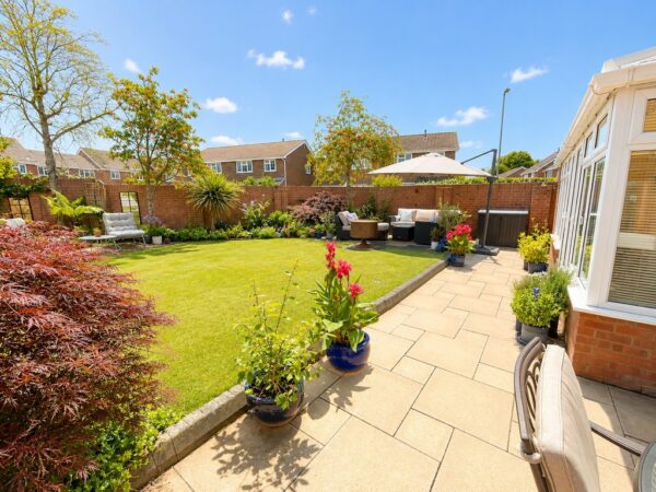 Cornwall Crescent, Bristol, BS37