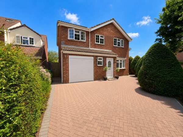 Cornwall Crescent, Bristol, BS37