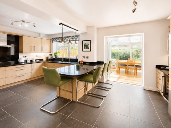 Cornwall Crescent, Bristol, BS37