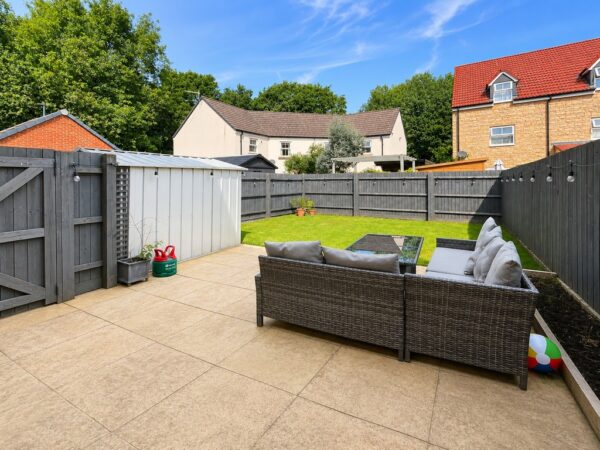 Churchill Gardens, Bristol, BS37