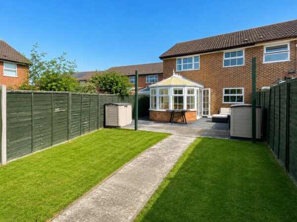 Shackleton Avenue, Bristol, BS37