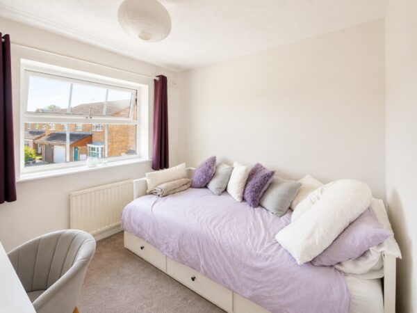 Shackleton Avenue, Bristol, BS37